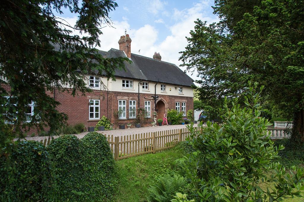 Heywood Hall Denstone Luaran gambar