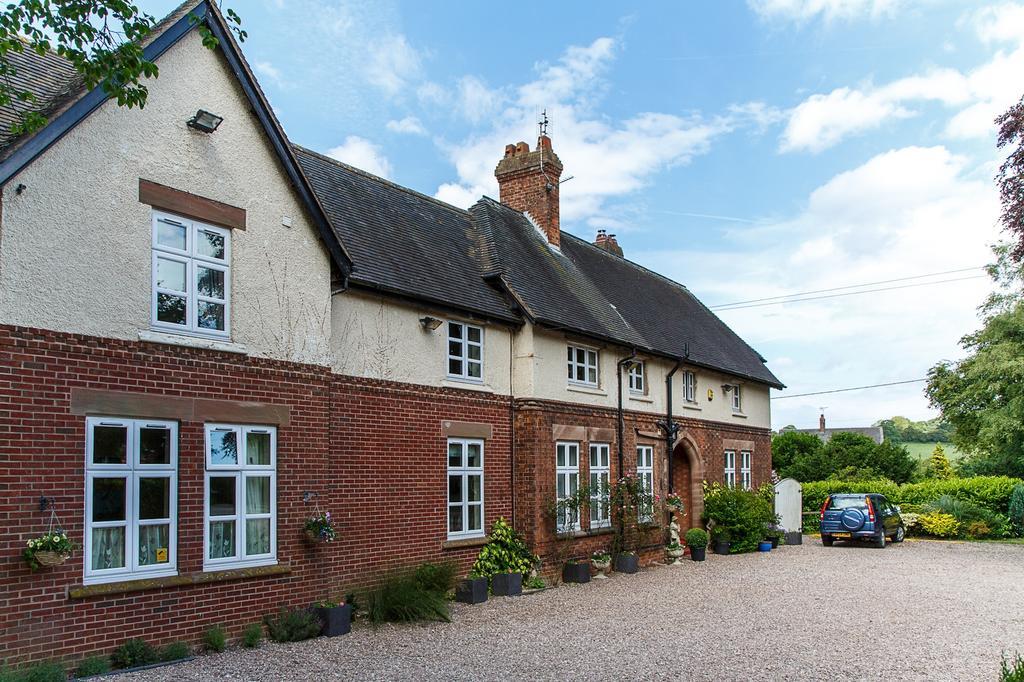 Heywood Hall Denstone Luaran gambar