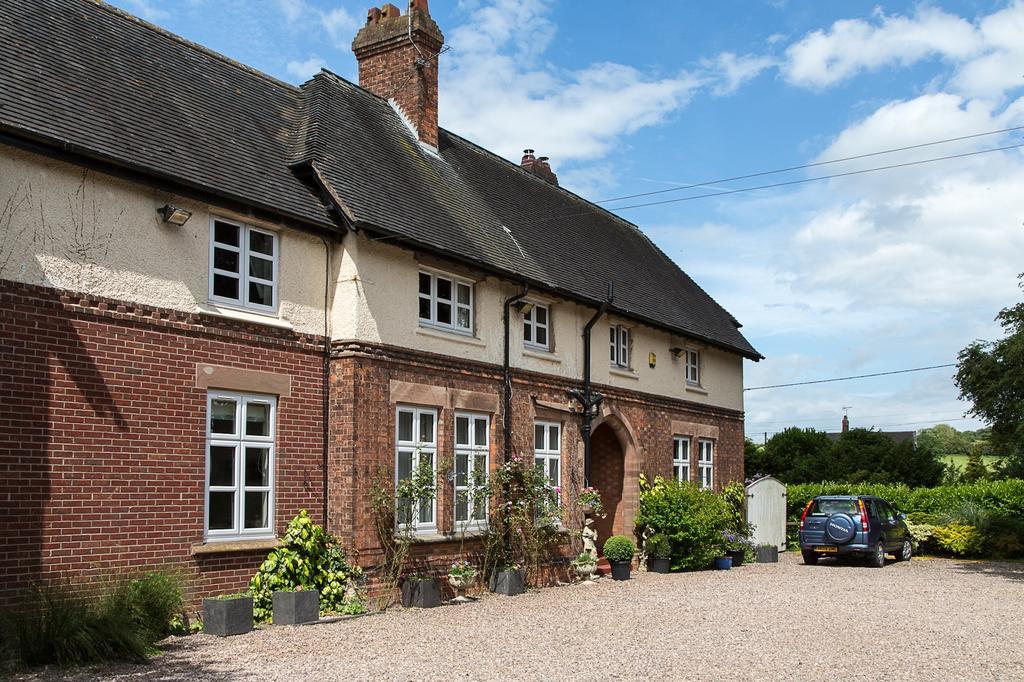 Heywood Hall Denstone Luaran gambar